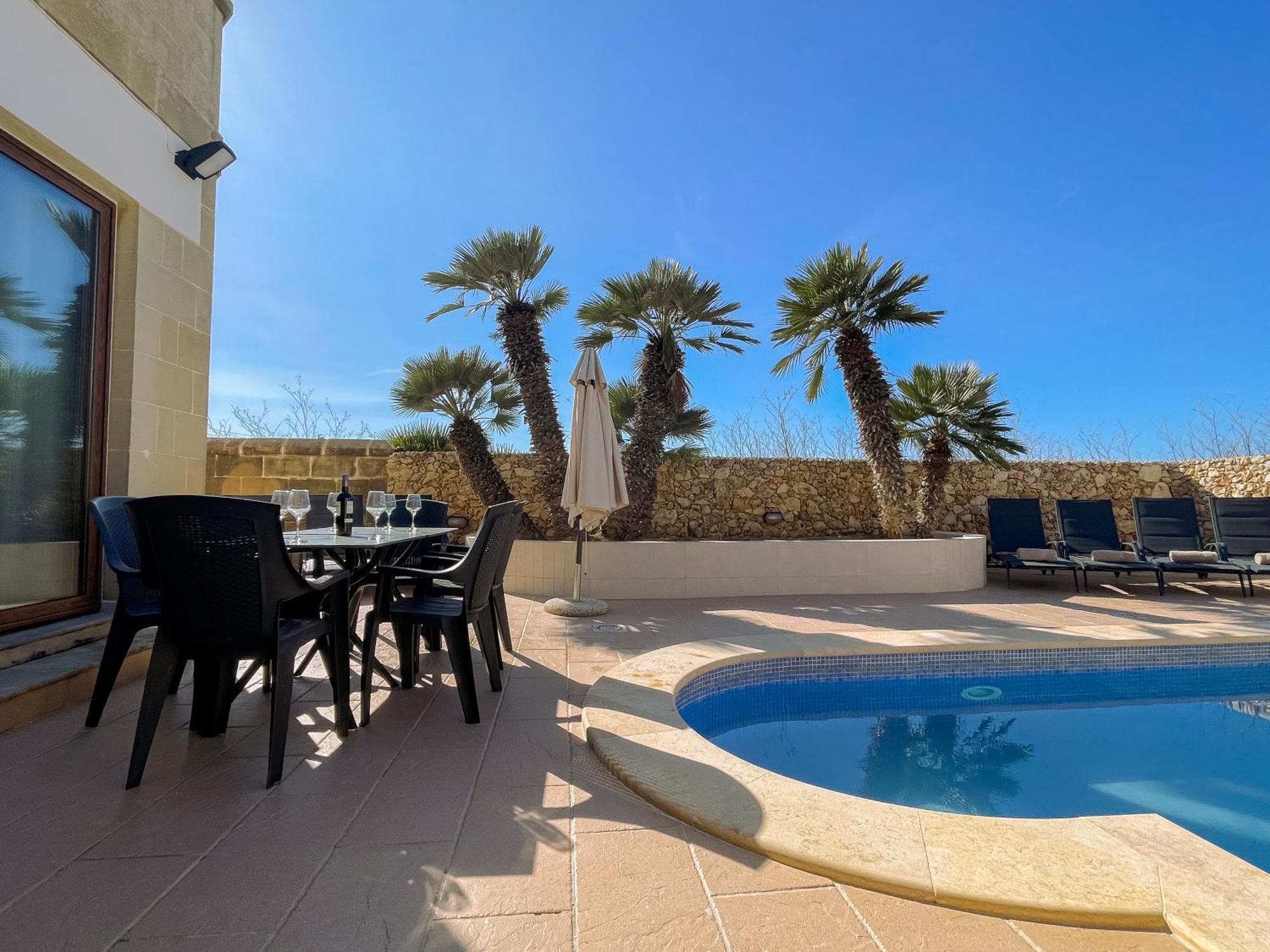 Villa Fieldend - Gozo Holiday Home Gharb  Luaran gambar